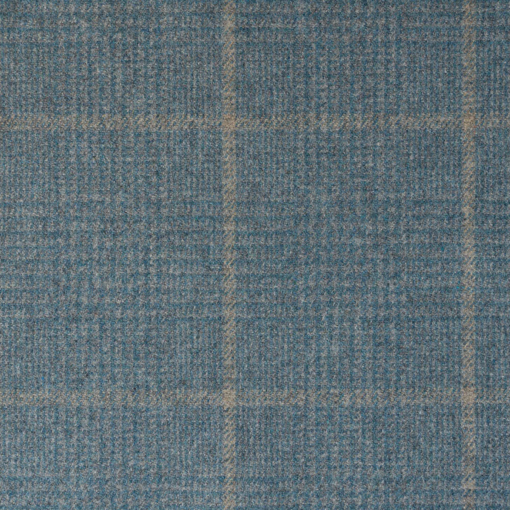 002 Carpazi 300 - Blue/Natural Large Check