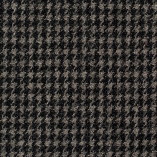 001 Carpazi 940 - Black/Grey Houndstooth